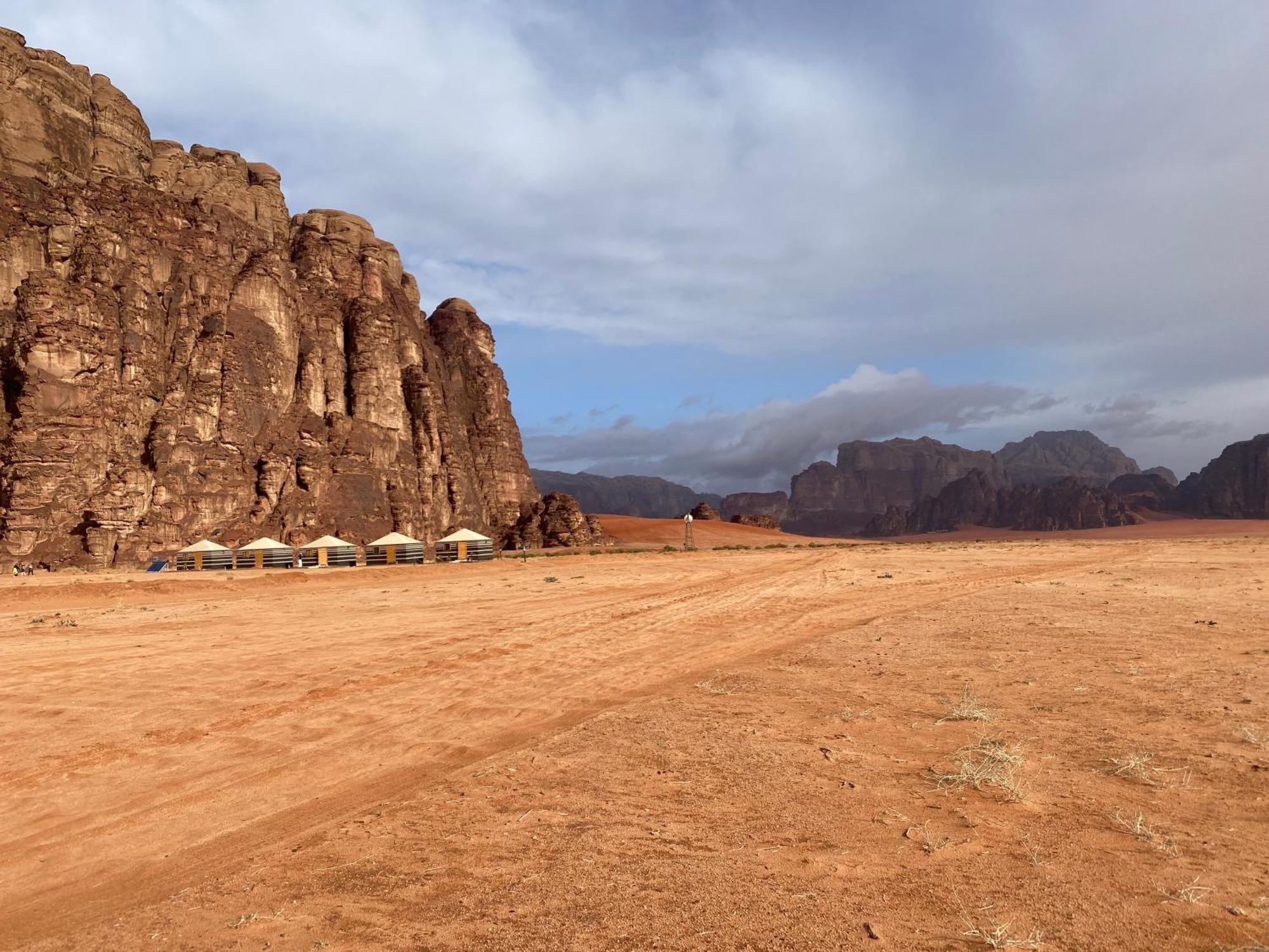 Khazali Mountain Camp Hotel วาดิรัม ภายนอก รูปภาพ