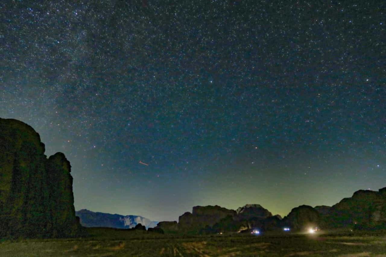Khazali Mountain Camp Hotel วาดิรัม ภายนอก รูปภาพ