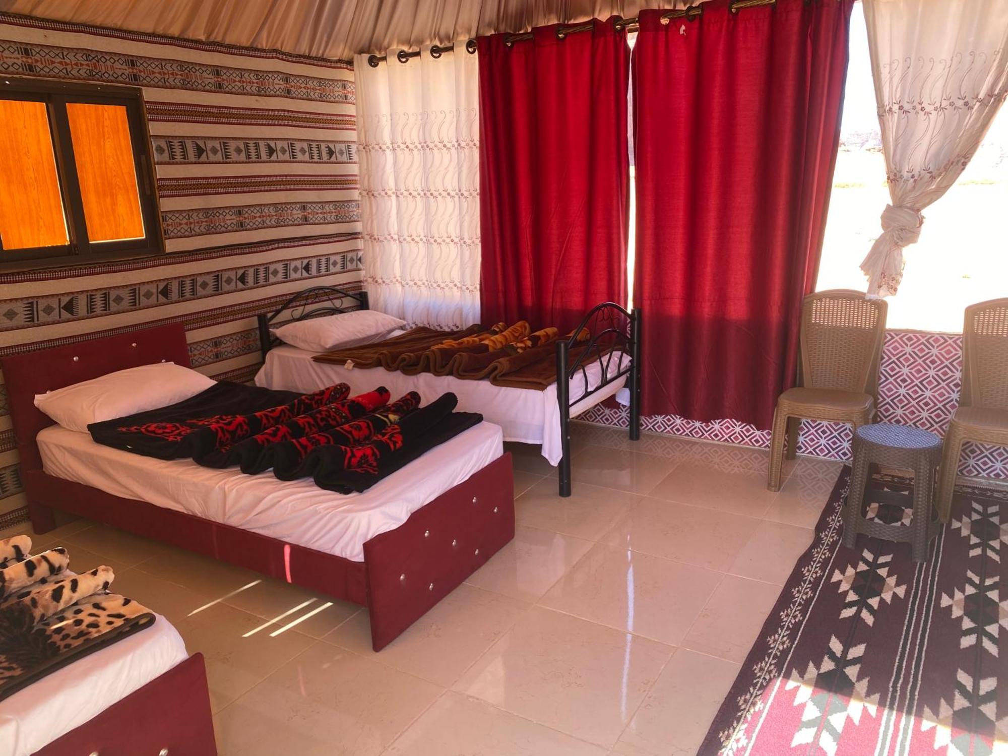 Khazali Mountain Camp Hotel วาดิรัม ภายนอก รูปภาพ