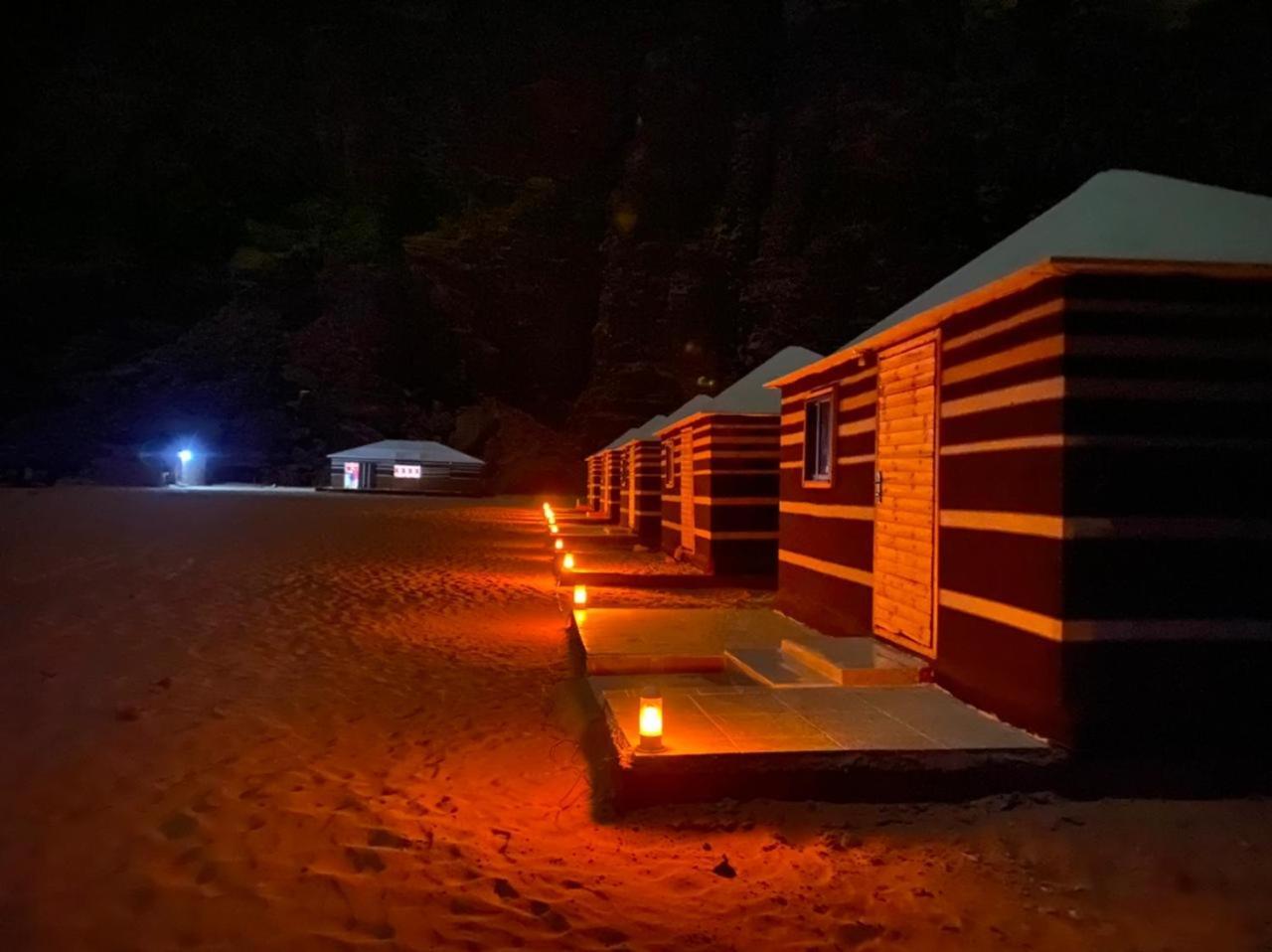 Khazali Mountain Camp Hotel วาดิรัม ภายนอก รูปภาพ