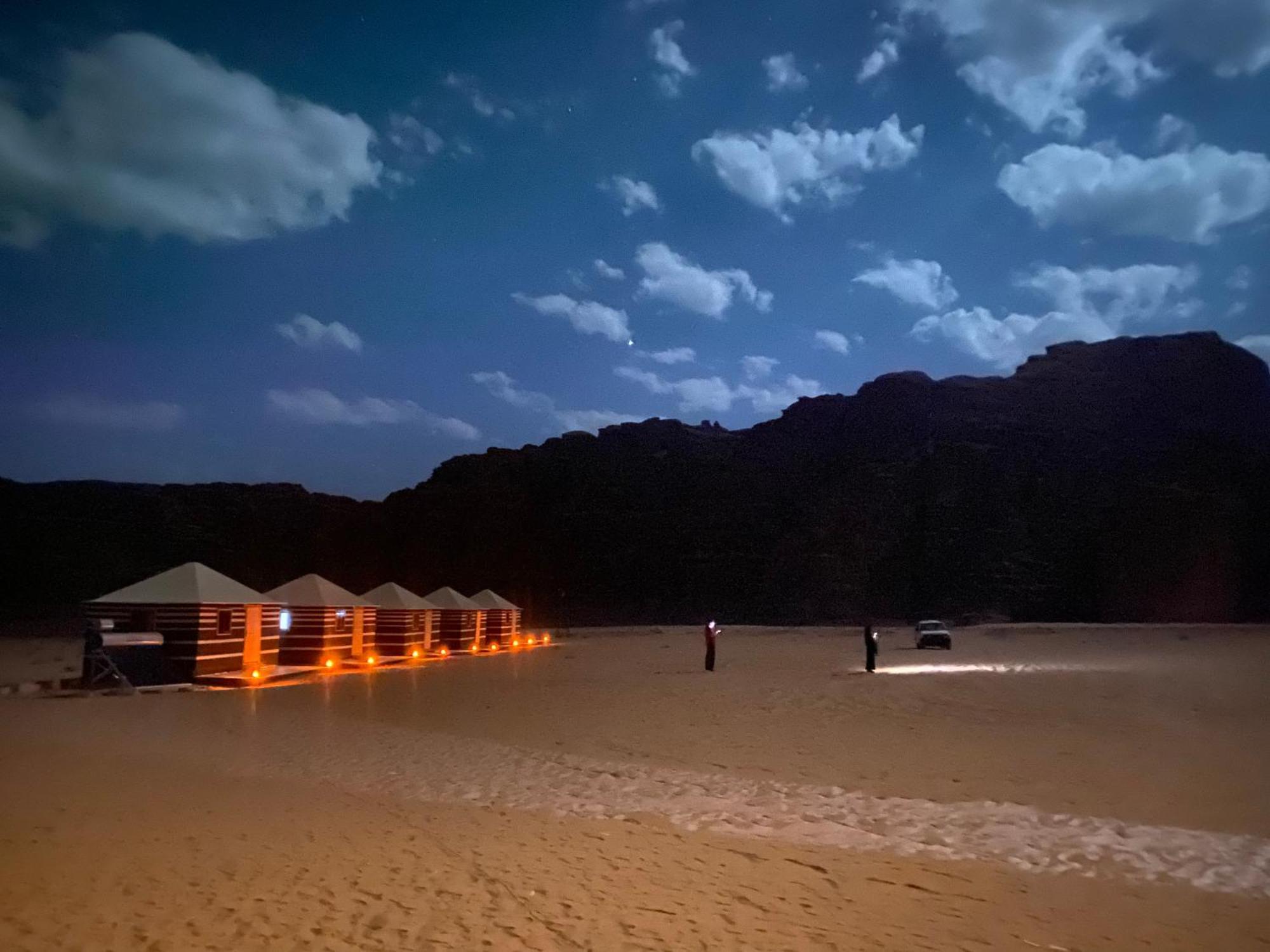 Khazali Mountain Camp Hotel วาดิรัม ภายนอก รูปภาพ