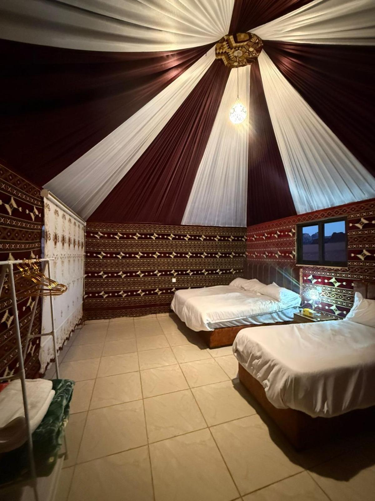 Khazali Mountain Camp Hotel วาดิรัม ภายนอก รูปภาพ